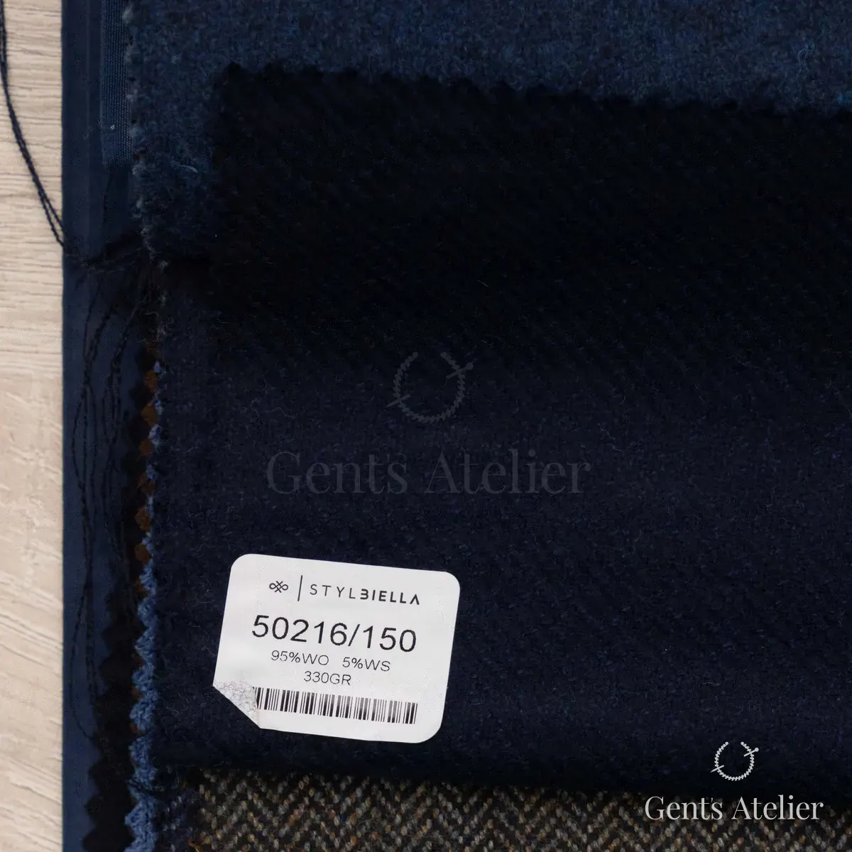 Зимний костюм из Stylbiella 50216/150 — тёмно-синий, 95% Шерсть, 5% Кашемир