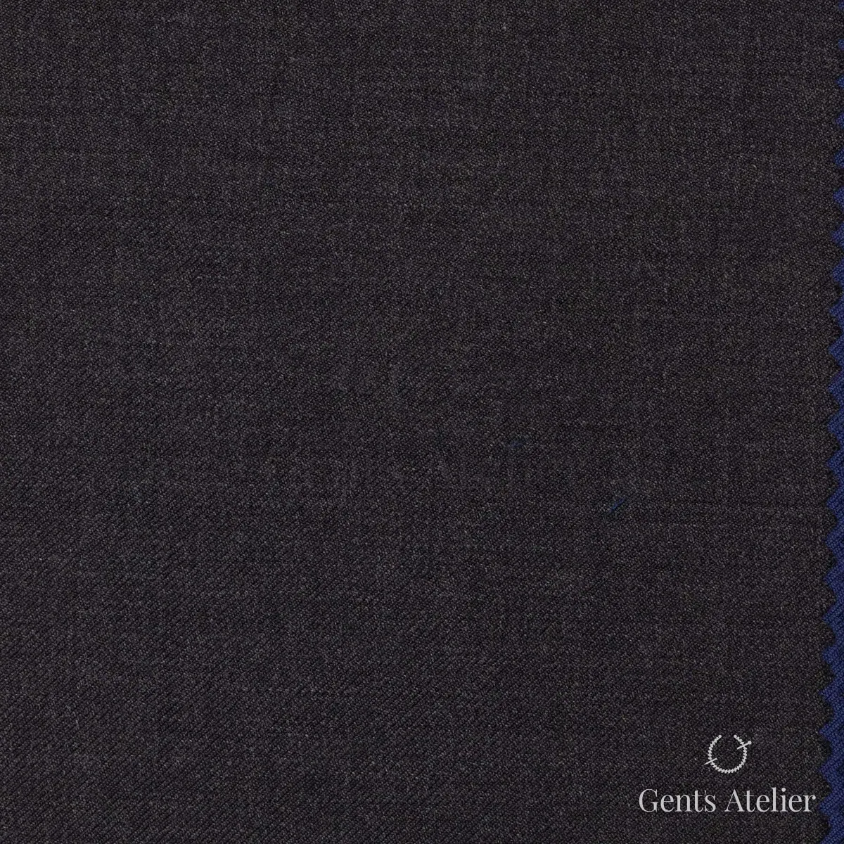 Костюм из Stylbiella 40750/130 — чёрный, 100% шерсть