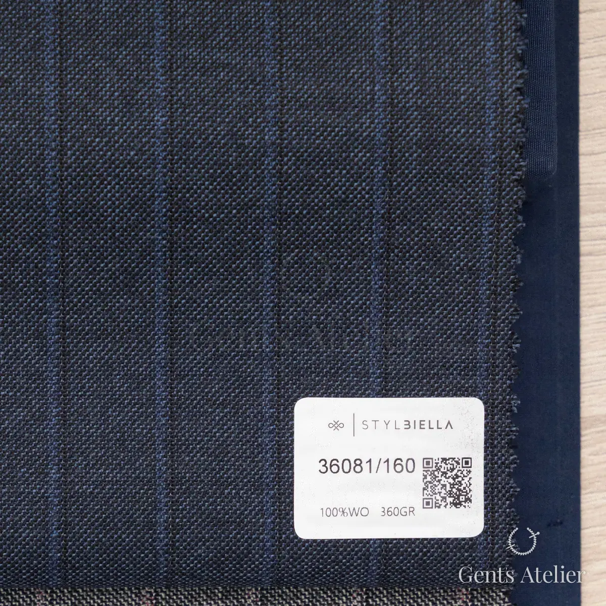 Зимний костюм из Stylbiella 36081/160 — тёмно-синий, 100% шерсть