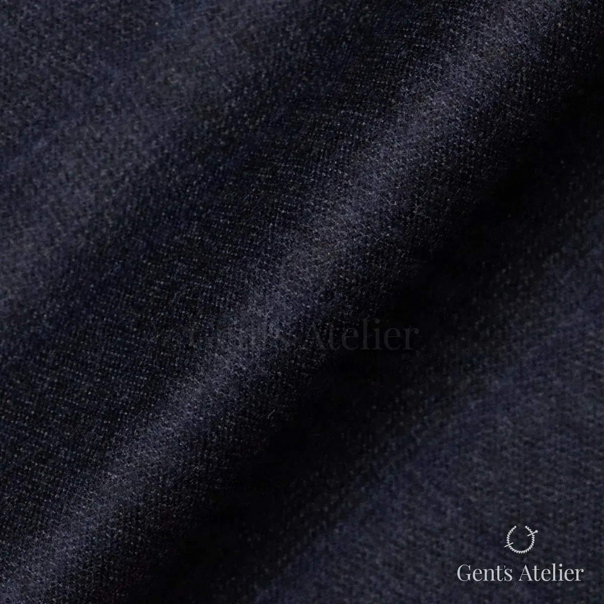 Драпировка ткани Stylbiella 32358/160 крупным планом