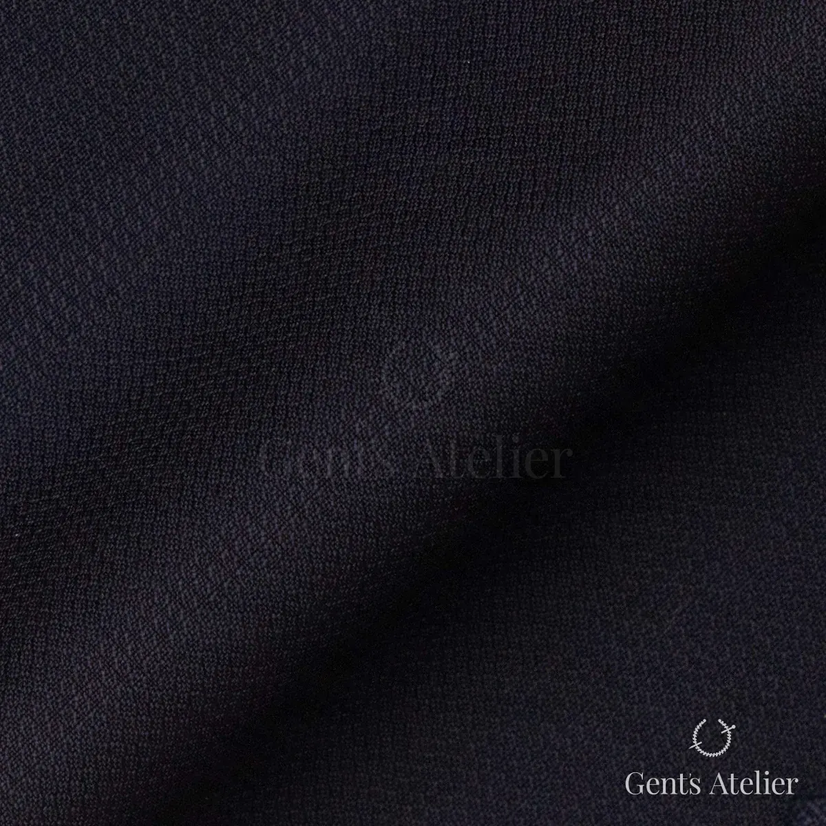 Драпировка ткани Stylbiella 42113/18 крупным планом