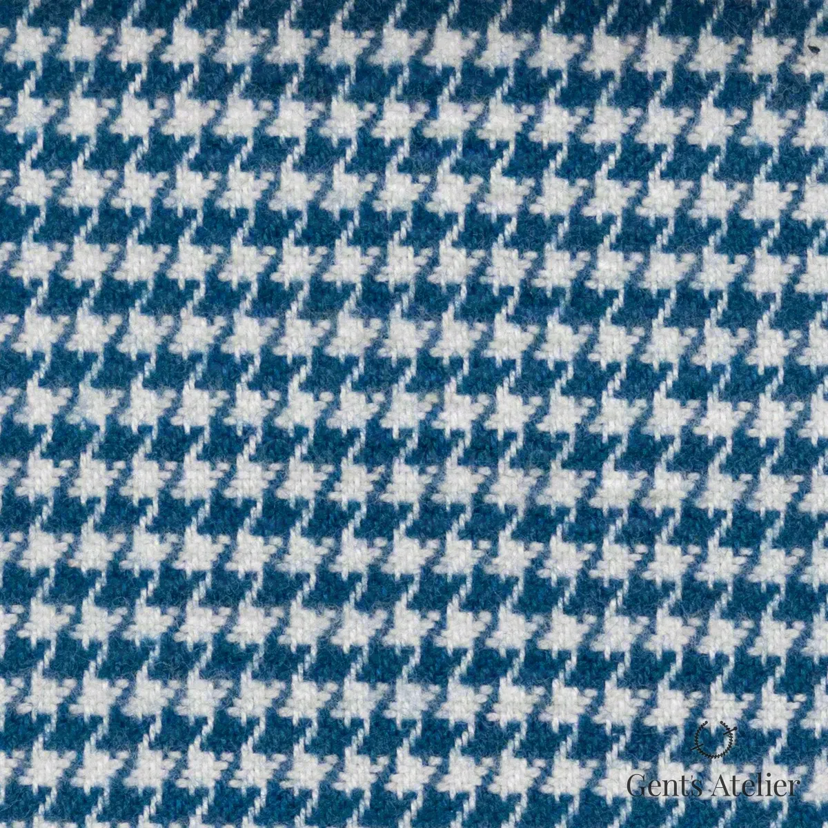 Костюм из James Fabric 51174 016 — бирюзово-синий