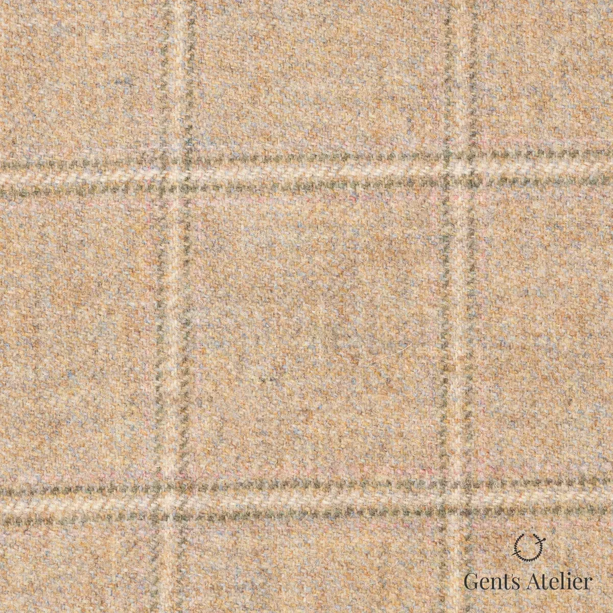 Костюм из Marton Mills CGE137 — бежевый, 100% шерсть