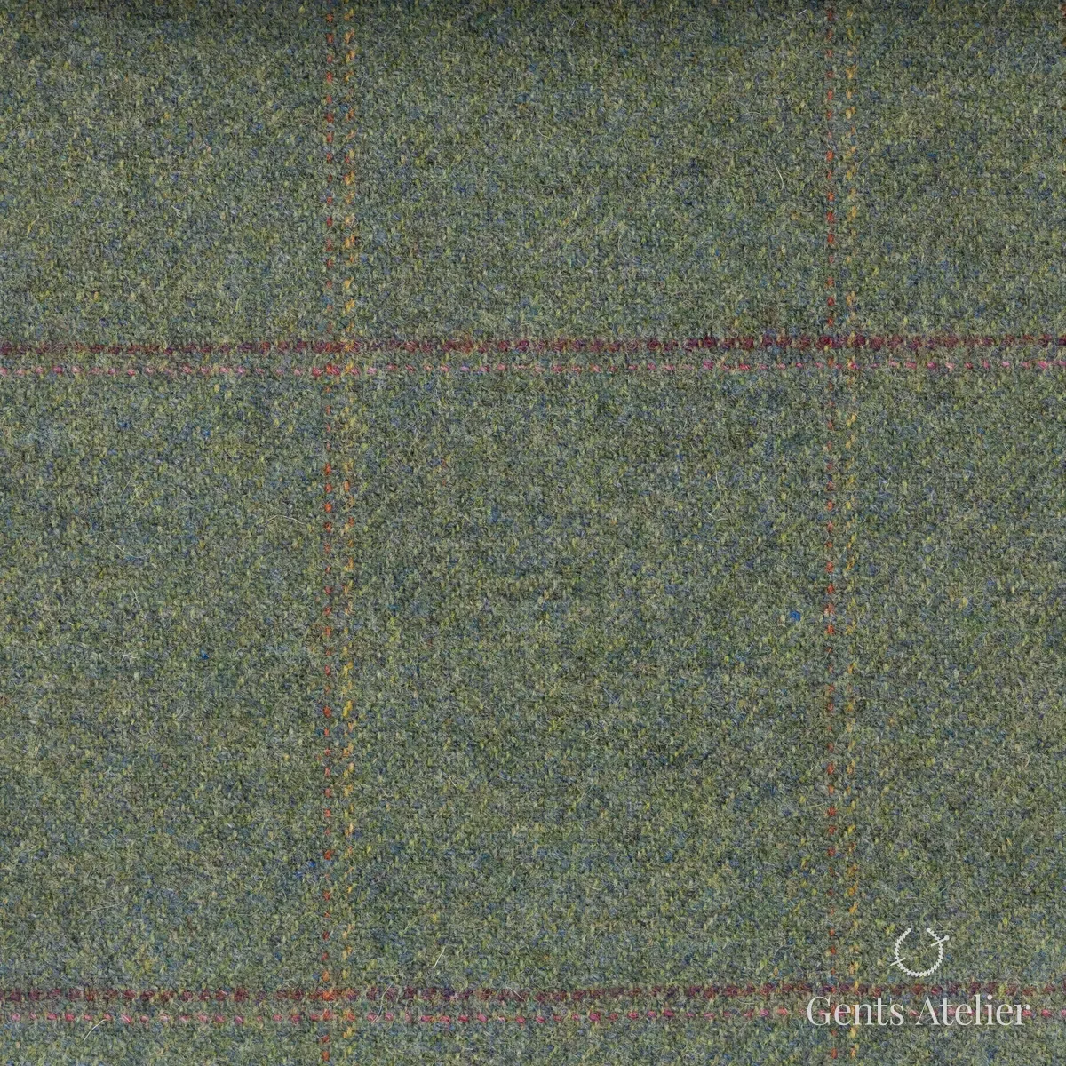 Костюм из Marton Mills CGE146 — зелёный, 100% шерсть