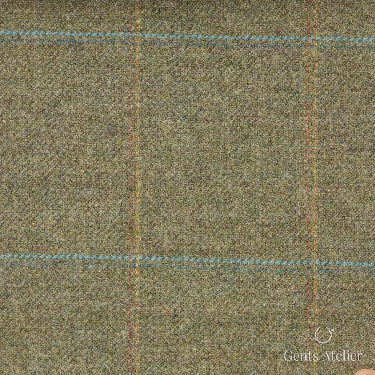 Костюм из Marton Mills CGE145 — оливковый, 100% шерсть