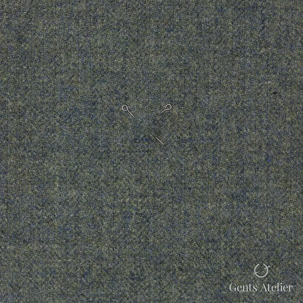 Костюм из Marton Mills CHE024 — тёмно-зелёный, 100% шерсть
