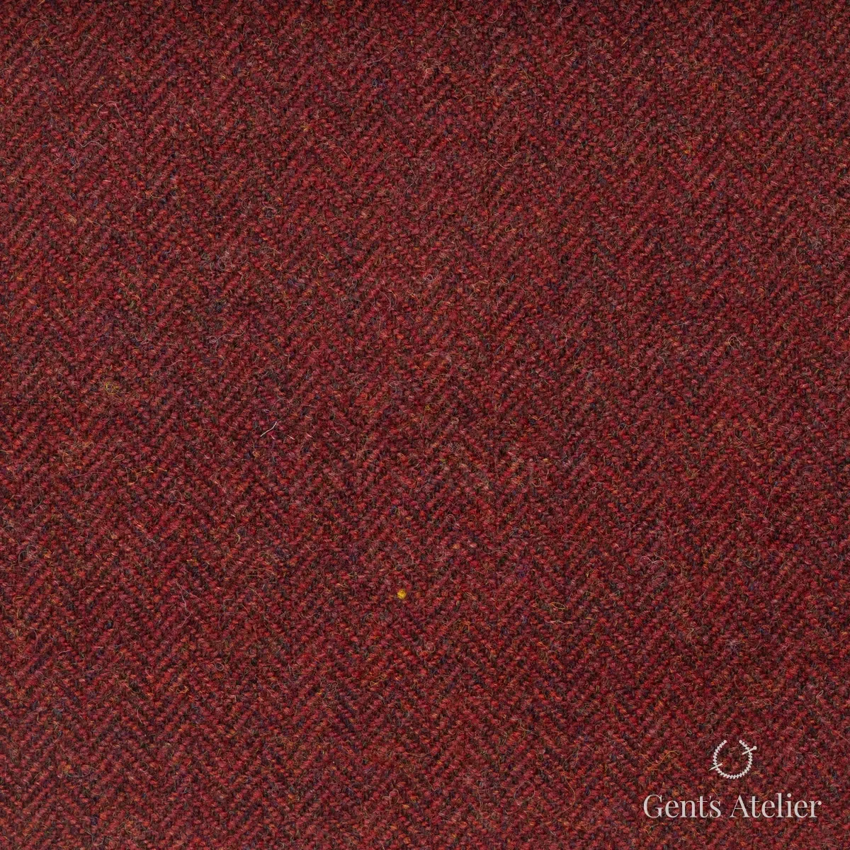 Костюм из Marton Mills CHE109 — бордовый, 100% шерсть