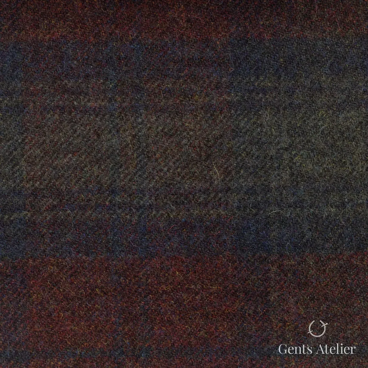 Костюм из Marton Mills CGE293 — тёмно-бордовый, 100% шерсть