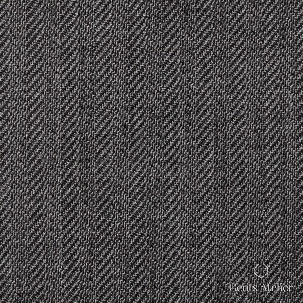 Зимний костюм из Scabal 1501544 — тёмно-серая ёлочка (мелкая, приглушённая)