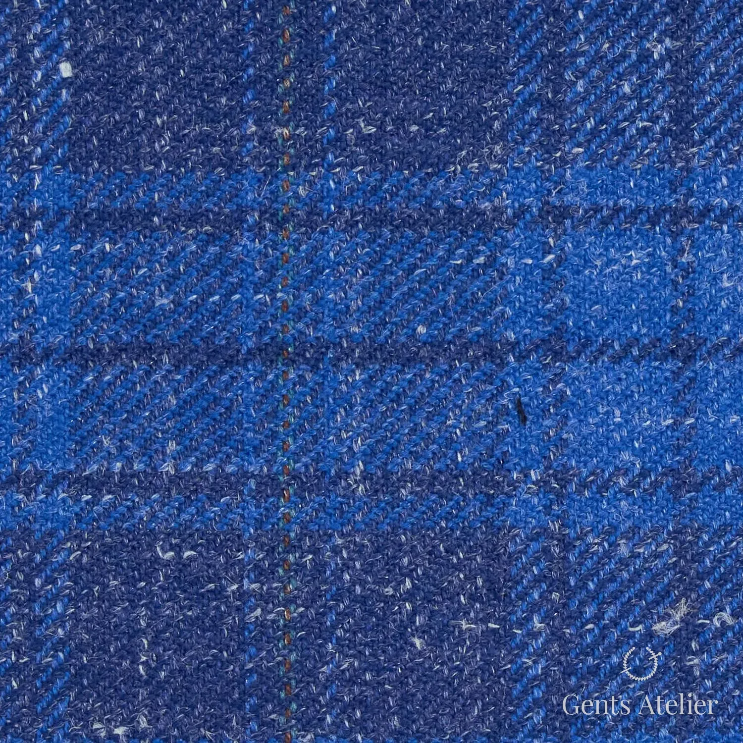 Костюм из Iniziare JX122 — ярко-синий с клеткой, 78% Шерсть, 14% Лён, 5% Шёлк, 3% Эластан