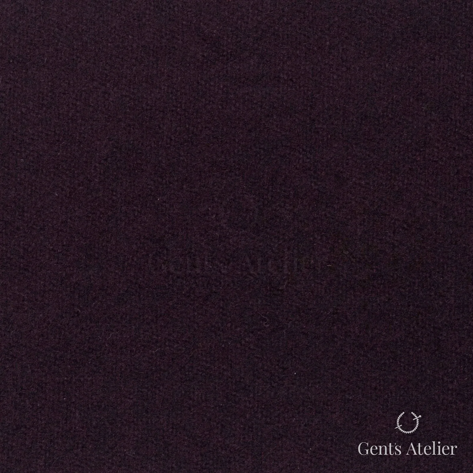 Костюмная ткань Marzoni 606 - 135 / 700 — Deep Red, однотонная, 100% шерсть