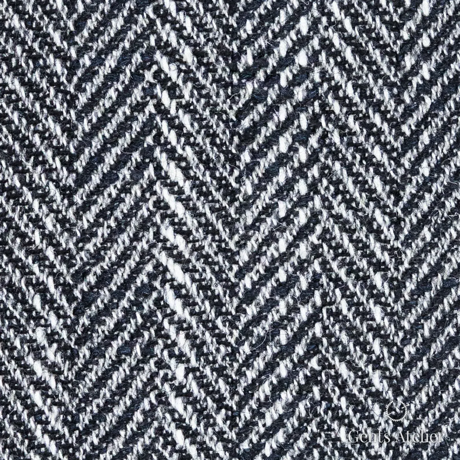 Костюмная ткань Marzoni 722 - 251 / 1300 — Антрацит / Белый, ёлочка, 88% шерсть, 12% шёлк