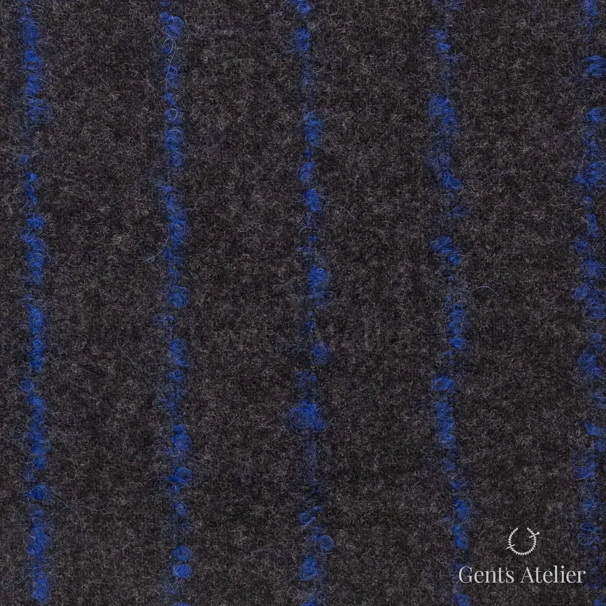 Зимний костюм из Stylbiella 37044/18 — тёмно-синий, 100% шерсть