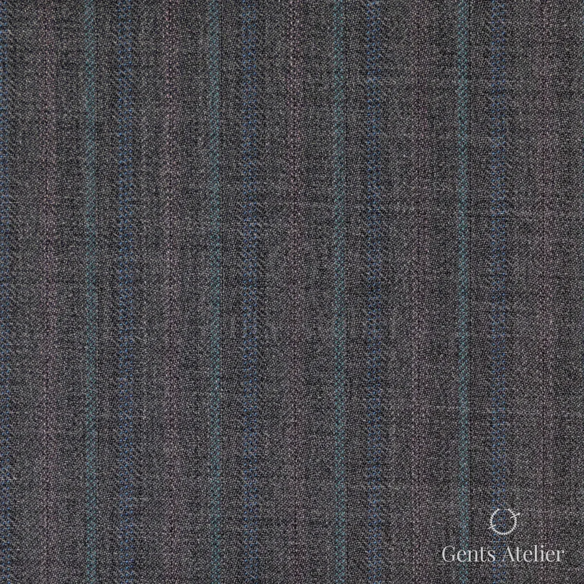 Костюм из Stylbiella 34803 — серый с разноцветной полоской (синяя, бирюзовая, лиловая), 100%WO