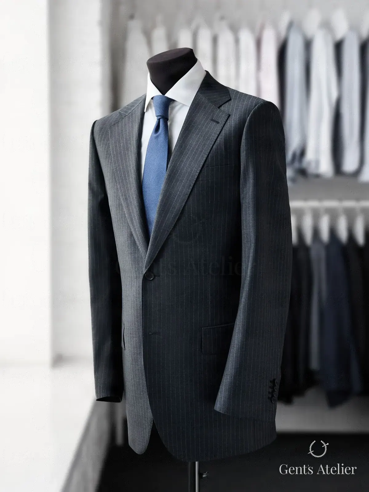 Костюм-двойка в полоску pinstripe, Серый;Чёрный, ткань Vitale Barberis Canonico, Шерсть