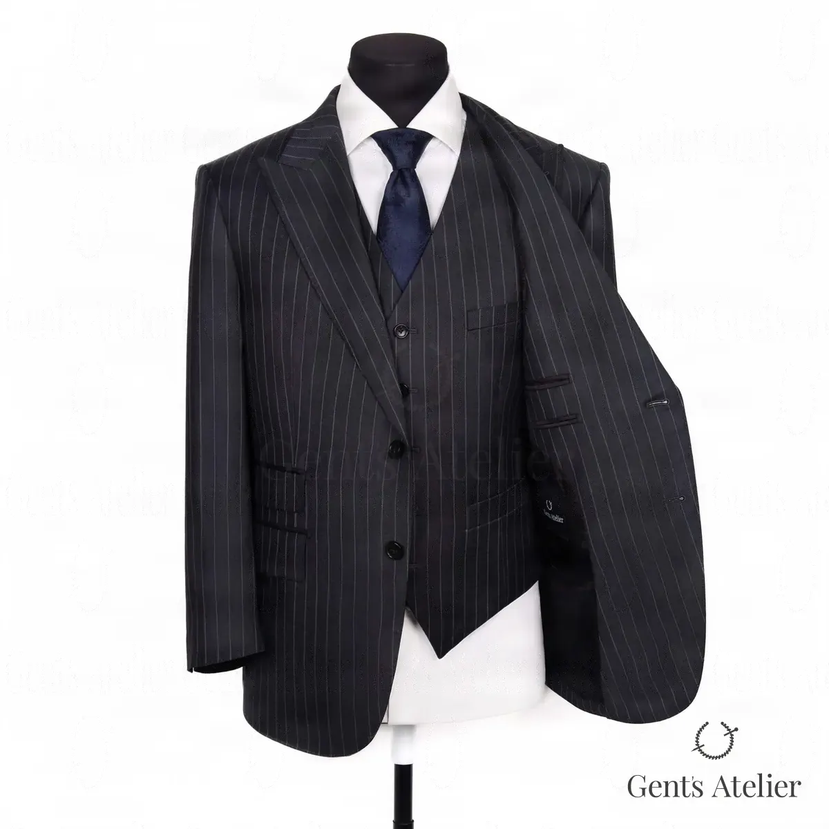 Темный костюм-тройка в полоску из шерсти Ermenegildo Zegna, Чёрный, ткань Ermenegildo Zegna